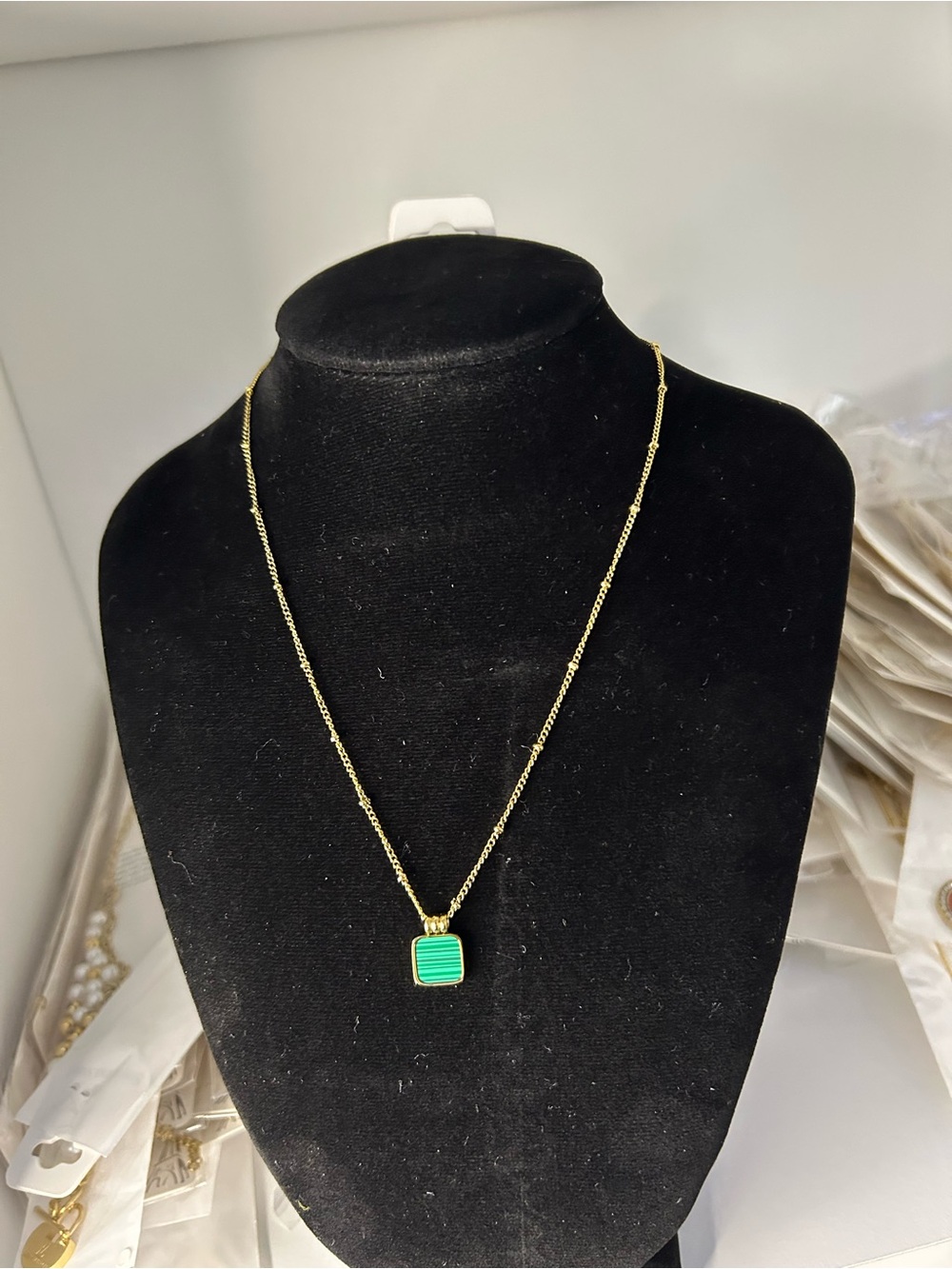 Gold Chain Necklace with Green Square Pendant - Elegant Women's Jewelry